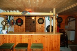Hinter der Bar, Schlafraum