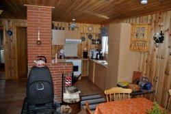 Blick vom Eßzimmer in die Küche