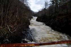 Das Schmelzwasser mit macht