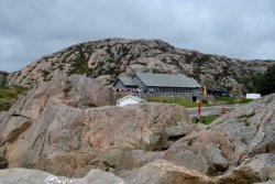 Restaurant vor der Leuchtturmanlage